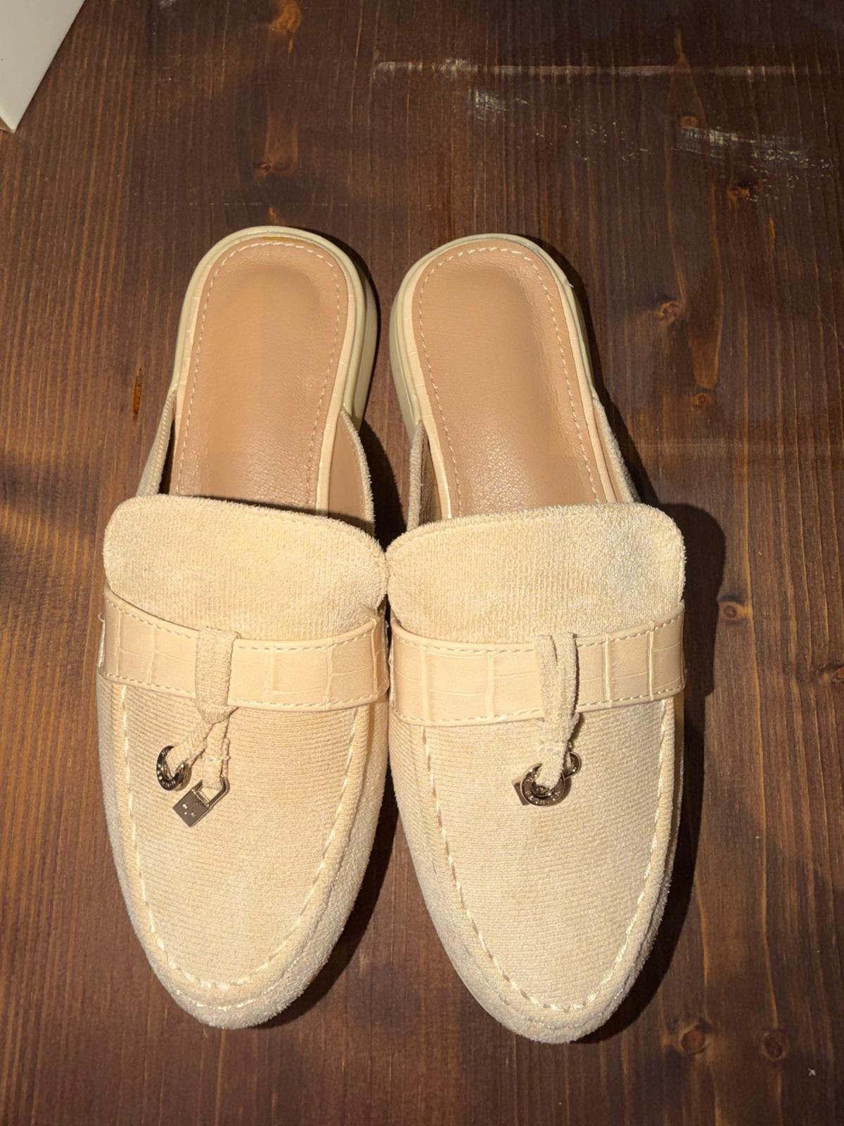 Mules mocassin ouvertes